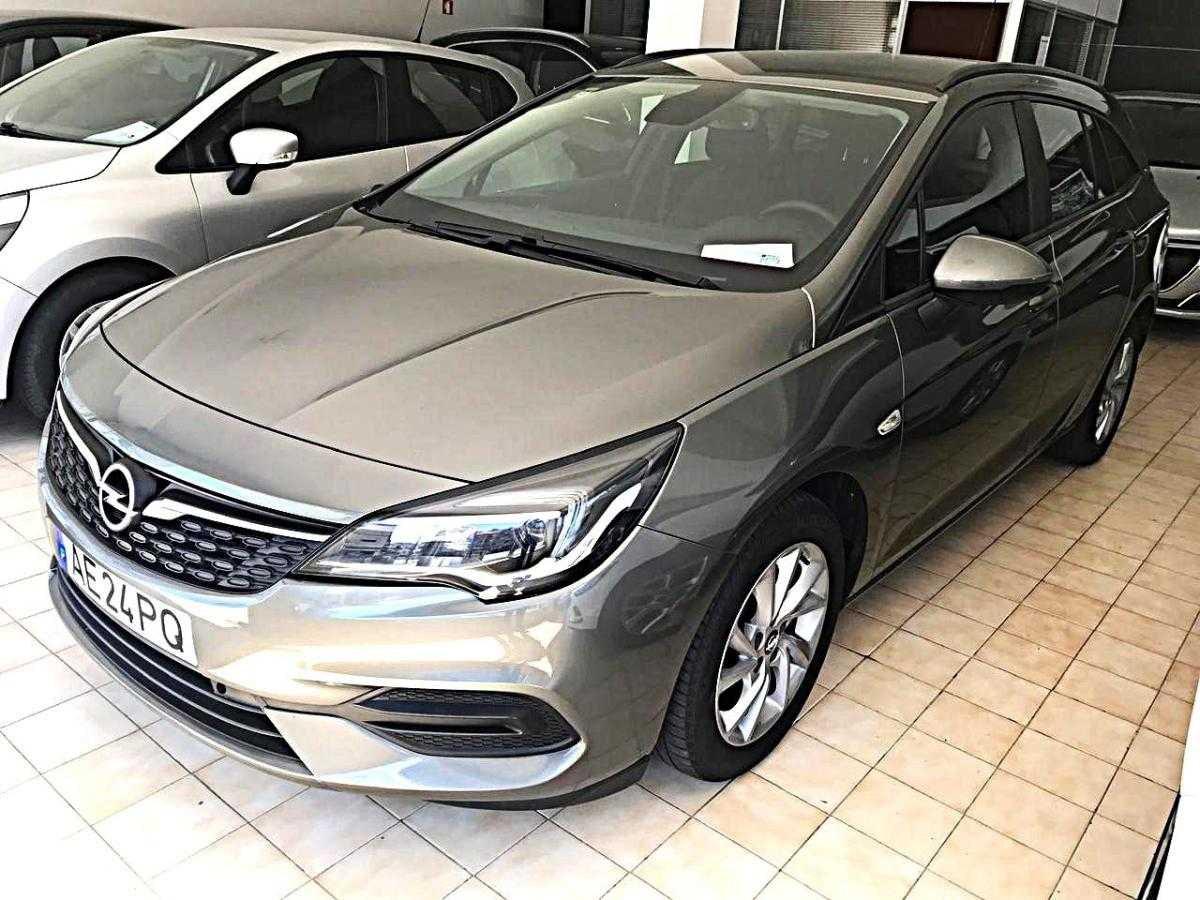 opel-astra-2020-diesel-1496cc