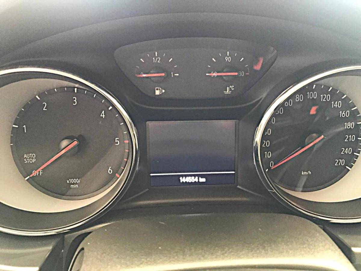 opel-astra-2020-diesel-1496cc