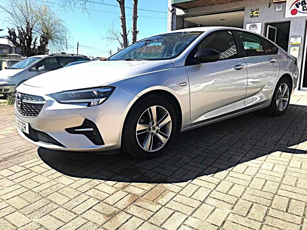 opel-insignia-grand-sport-2021-diesel-1496cc