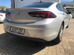 opel-insignia-1-5-122cv-2021-diesel-1496cc