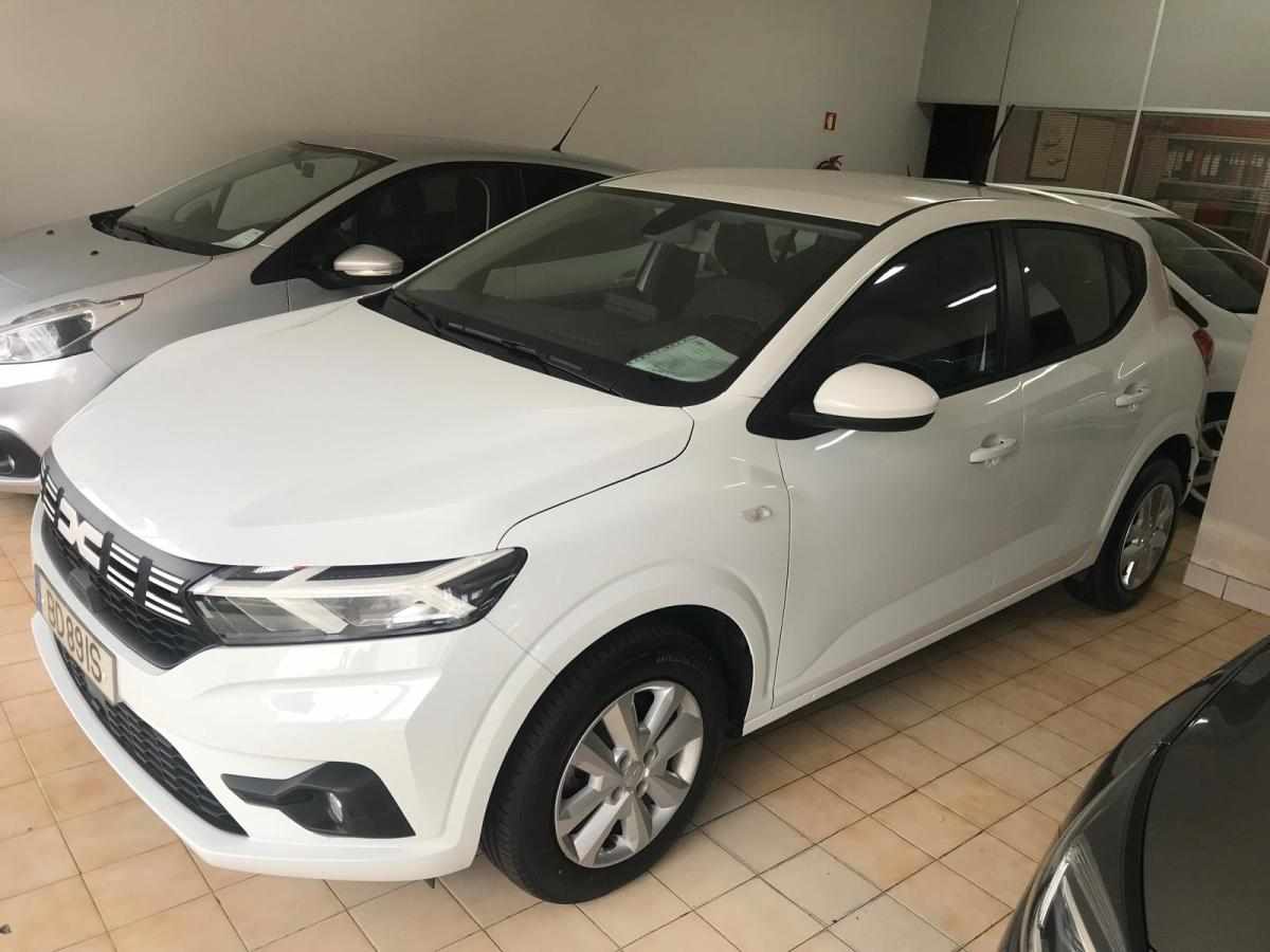 dacia-sandero-1-0-tce-2023-gasolina-999cc