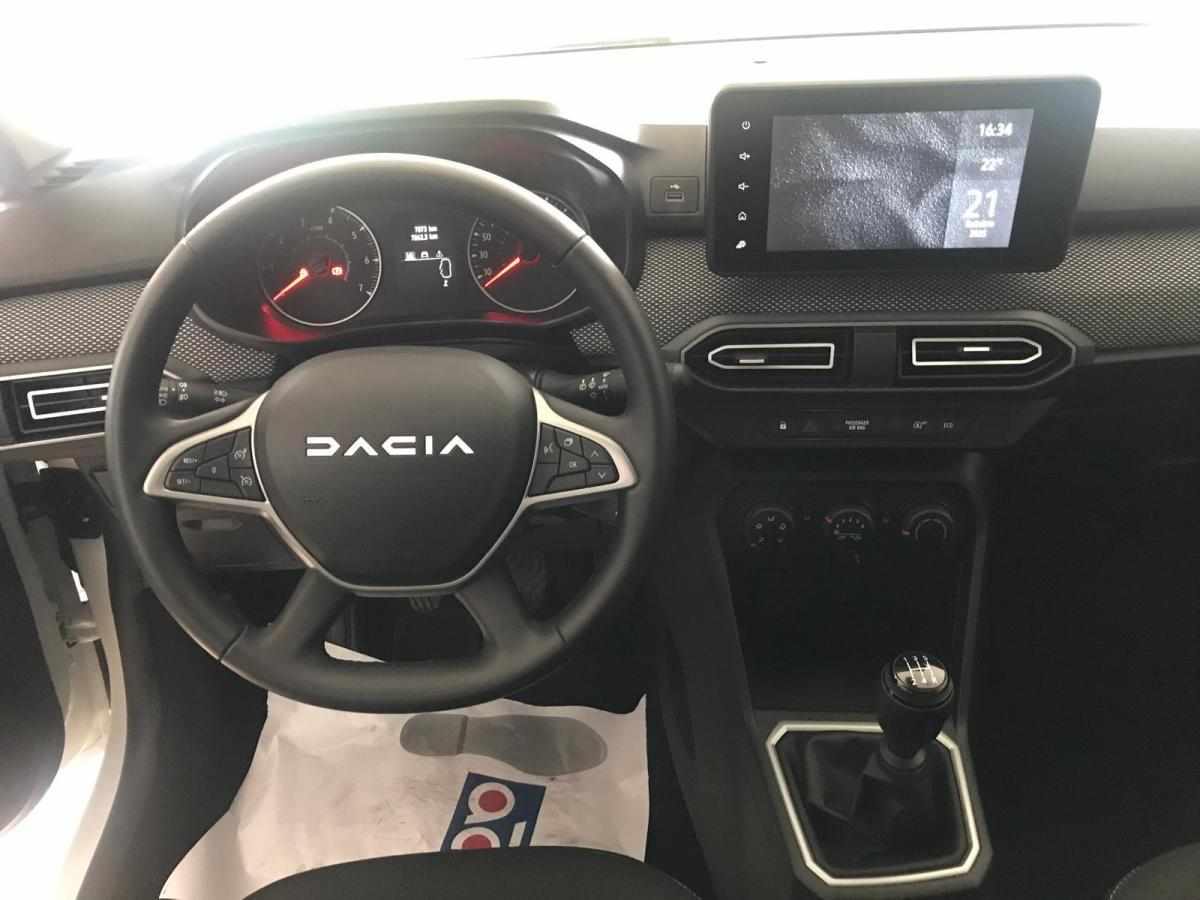 dacia-sandero-1-0-tce-2023-gasolina-999cc