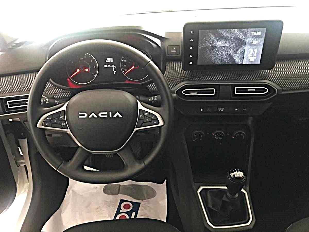 dacia-sandero-2023-gasolina-999cc