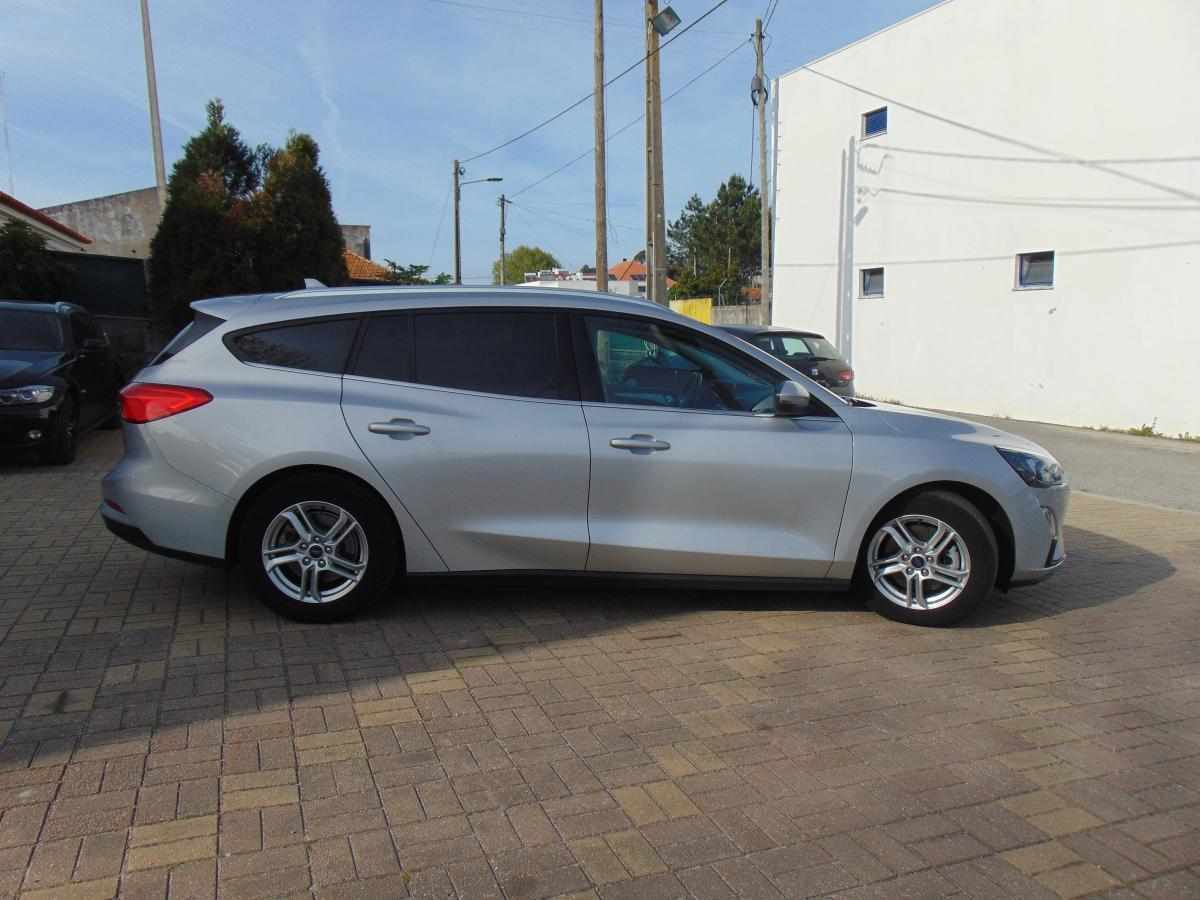 ford-focus-sw-2020-diesel-1499cc