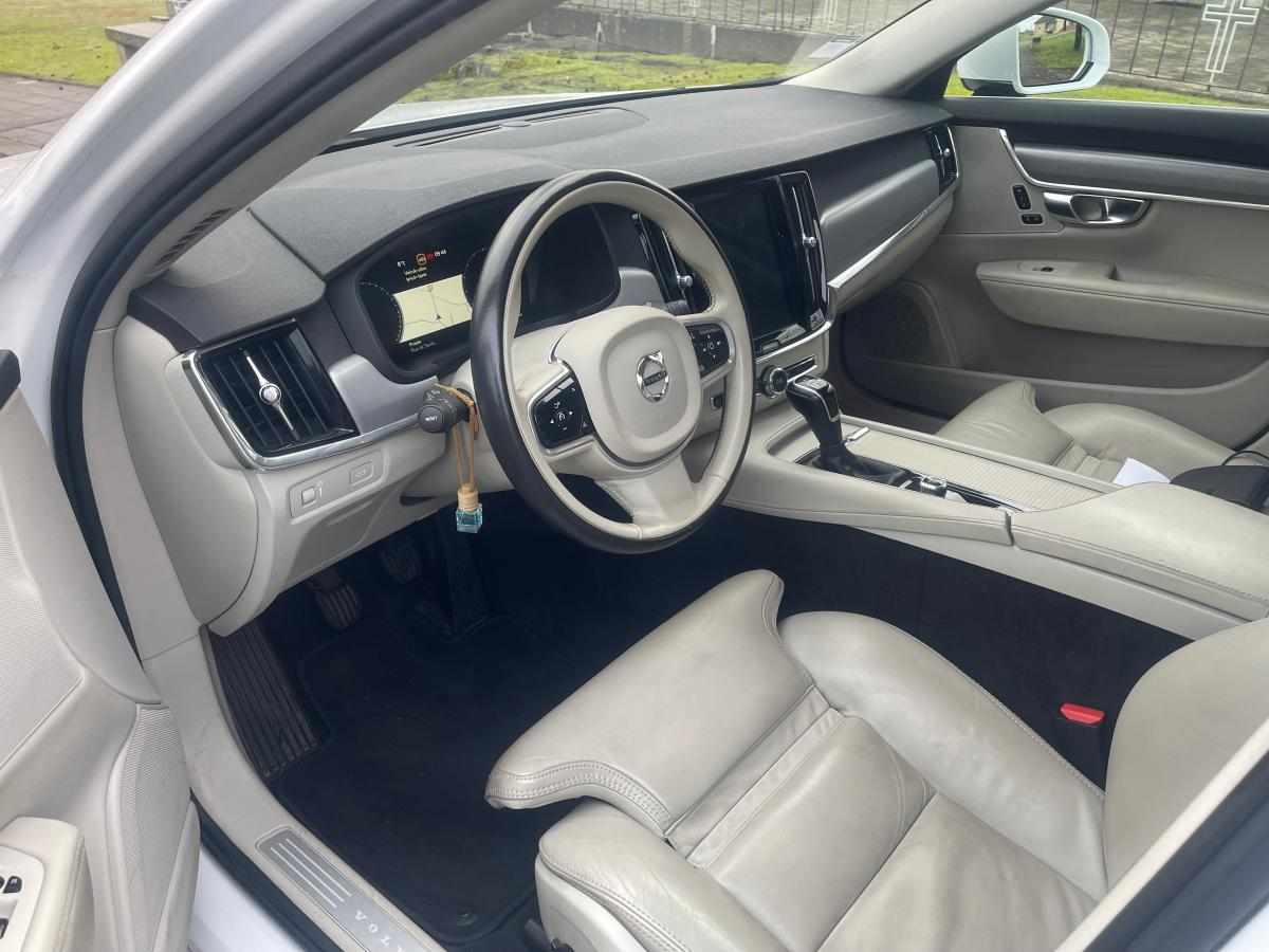 volvo-v90-2-0-d4-2018-diesel-1969cc