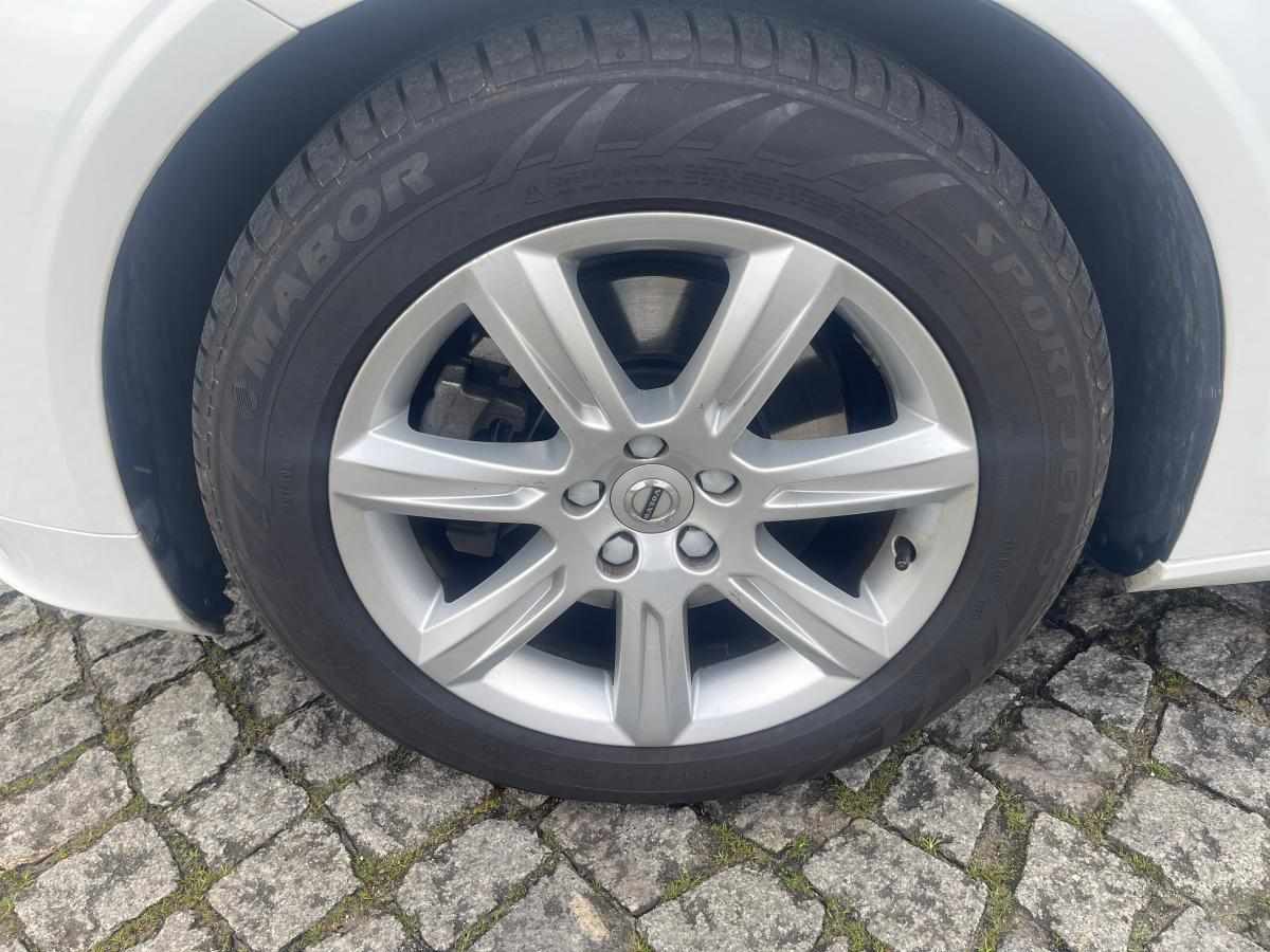 volvo-v90-2-0-d4-2018-diesel-1969cc