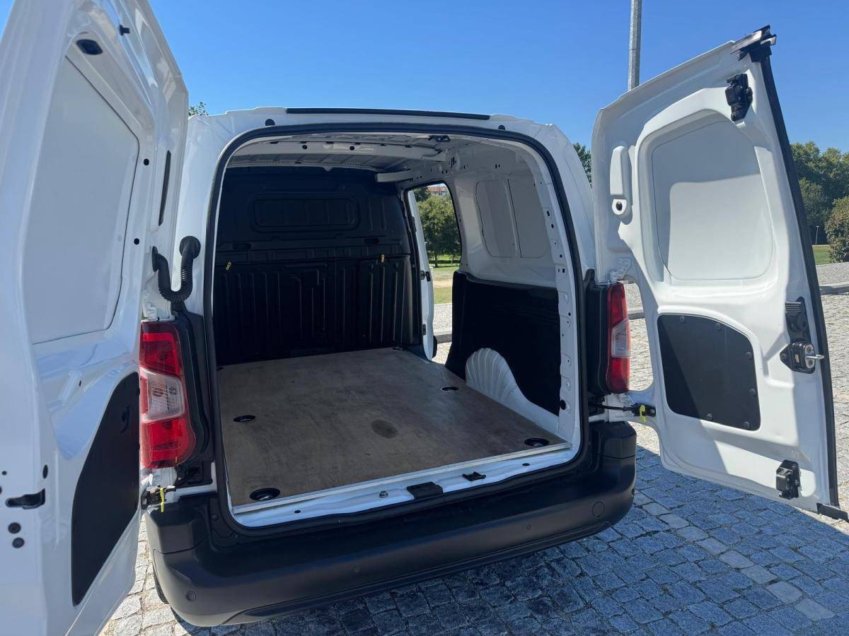 peugeot-partner-2020-diesel-1499cc
