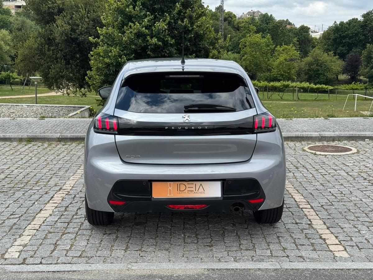 peugeot-208-2022-gasolina-1199cc