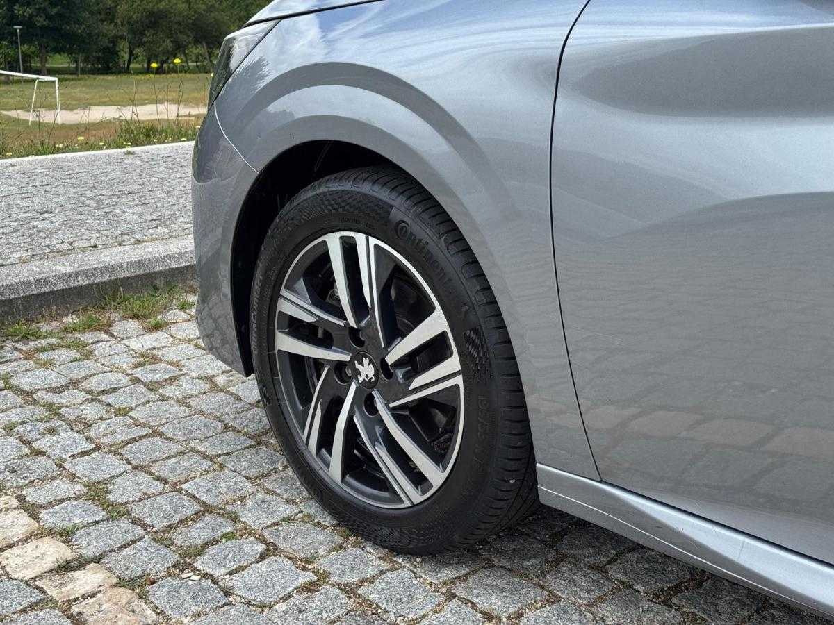 peugeot-208-2022-gasolina-1199cc