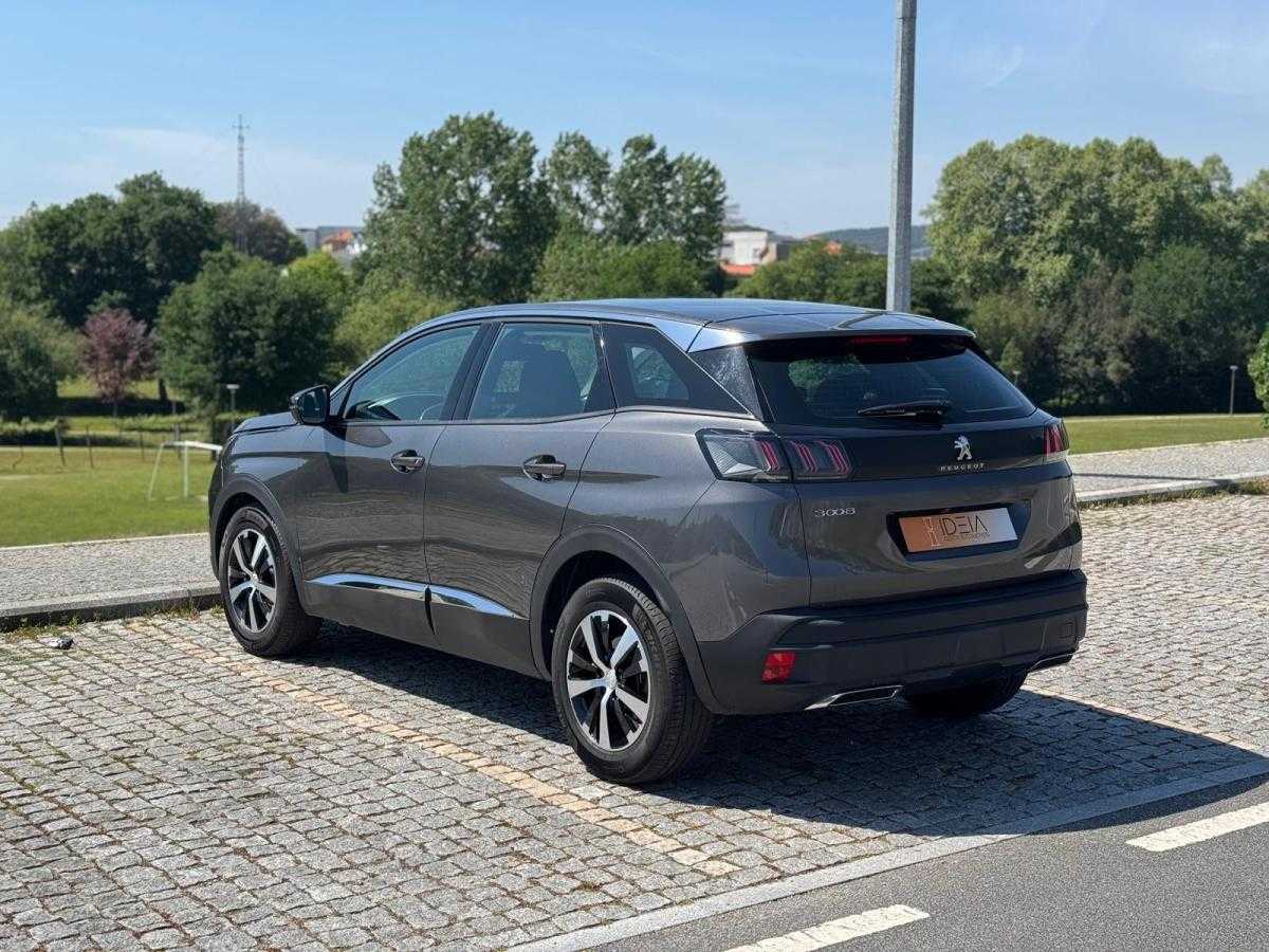 peugeot-3008-2022-diesel-1499cc