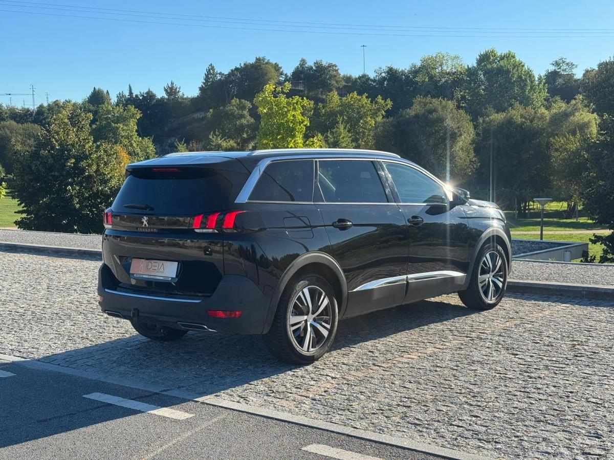 peugeot-5008-2020-diesel-1499cc