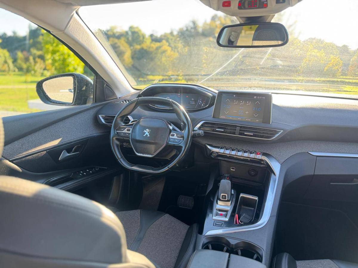 peugeot-5008-2020-diesel-1499cc