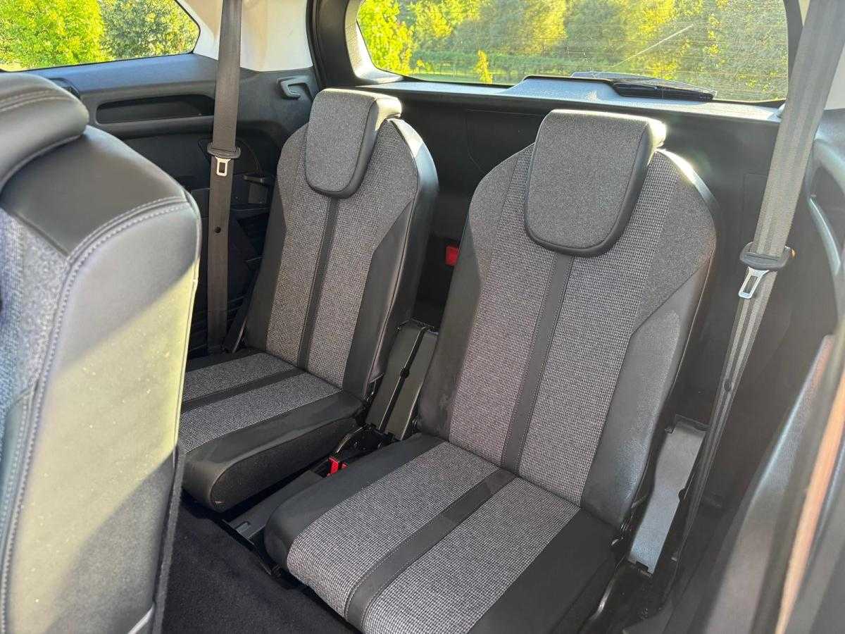 peugeot-5008-2020-diesel-1499cc