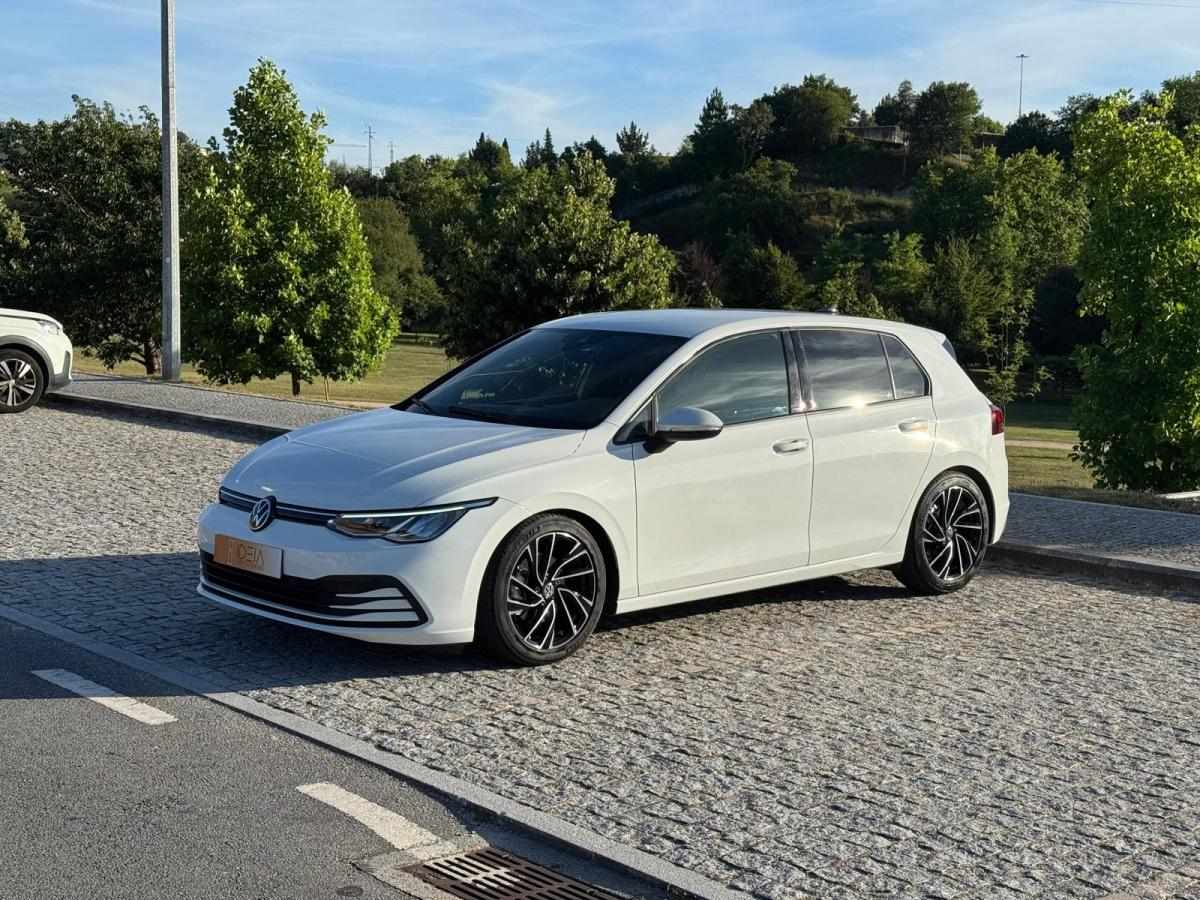 volkswagen-golf-2022-diesel-1968cc