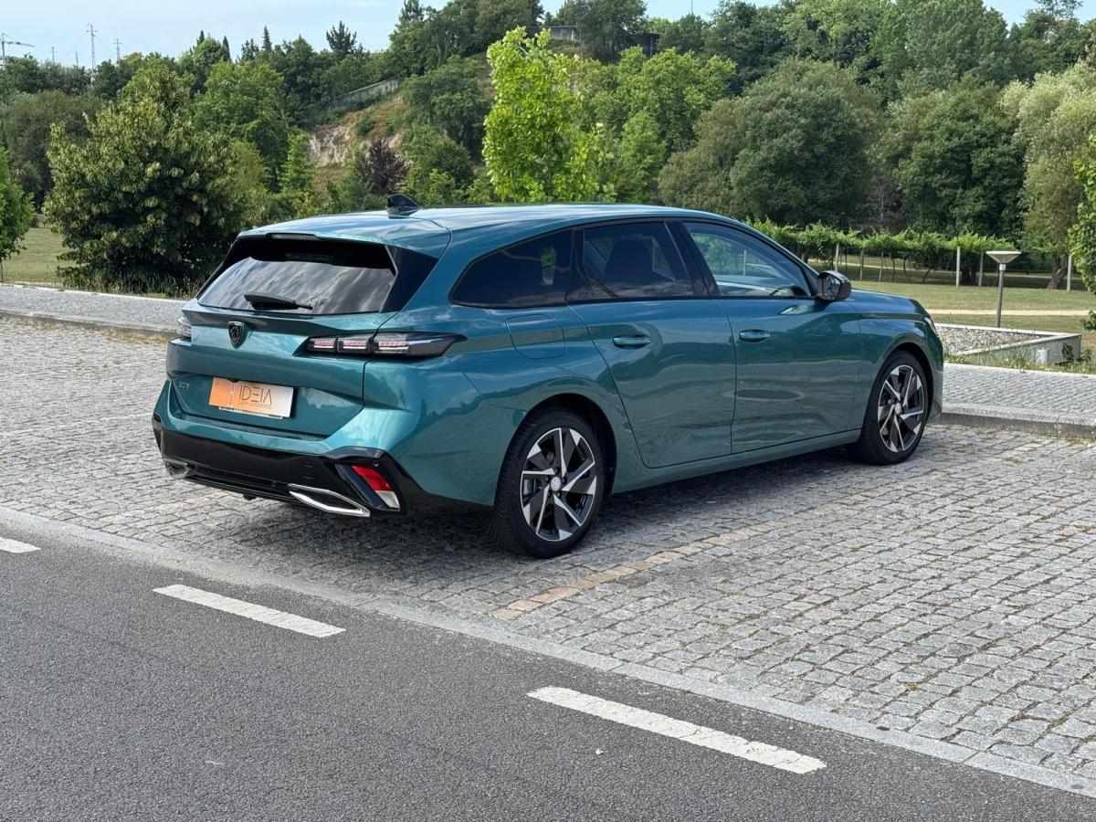 peugeot-308-sw-2022-diesel-1499cc