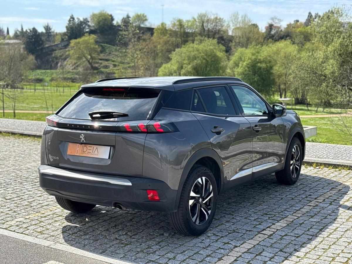 peugeot-2008-2021-gasolina-1199cc