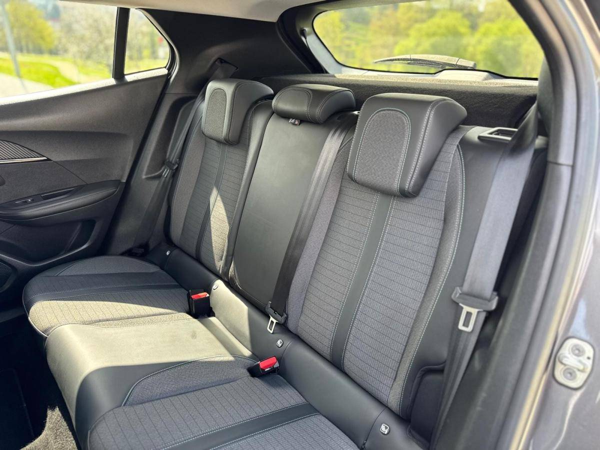 peugeot-2008-2021-gasolina-1199cc
