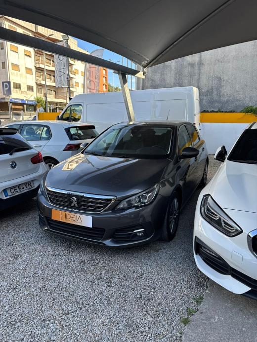 peugeot-308-2017-gasolina-1199cc