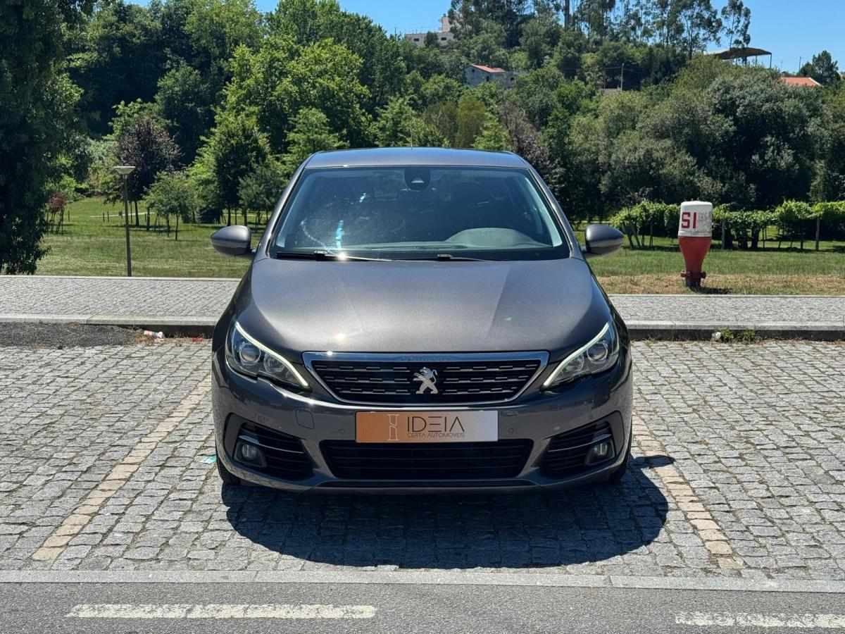 peugeot-308-2017-gasolina-1199cc