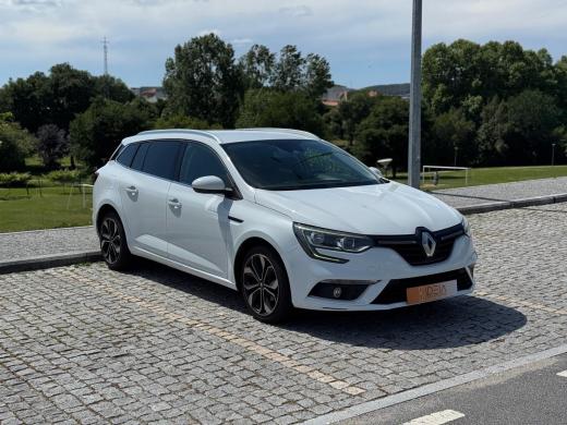 renault-megane-sport-tourer-2019-diesel-1461cc