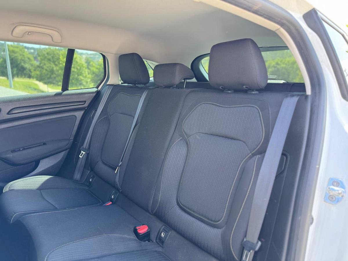 renault-megane-sport-tourer-2019-diesel-1461cc