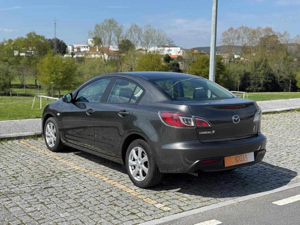 mazda-3-2011-diesel-1560cc
