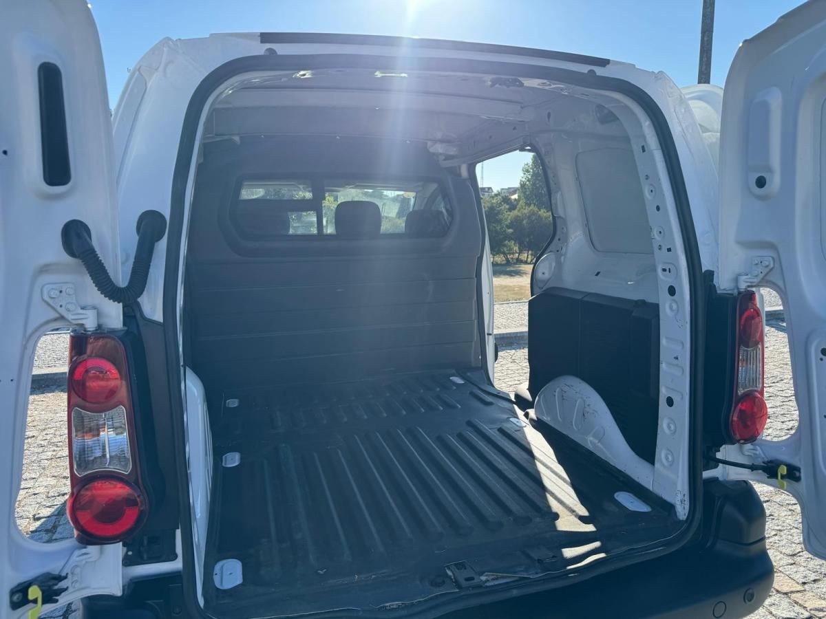peugeot-partner-2018-diesel-1560cc