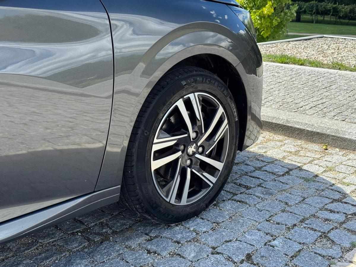 peugeot-208-2020-gasolina-1199cc