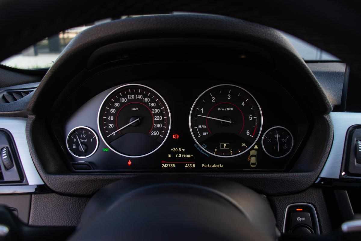 bmw-serie-4-435d-xdrive-coupe-2014-diesel-2993cc