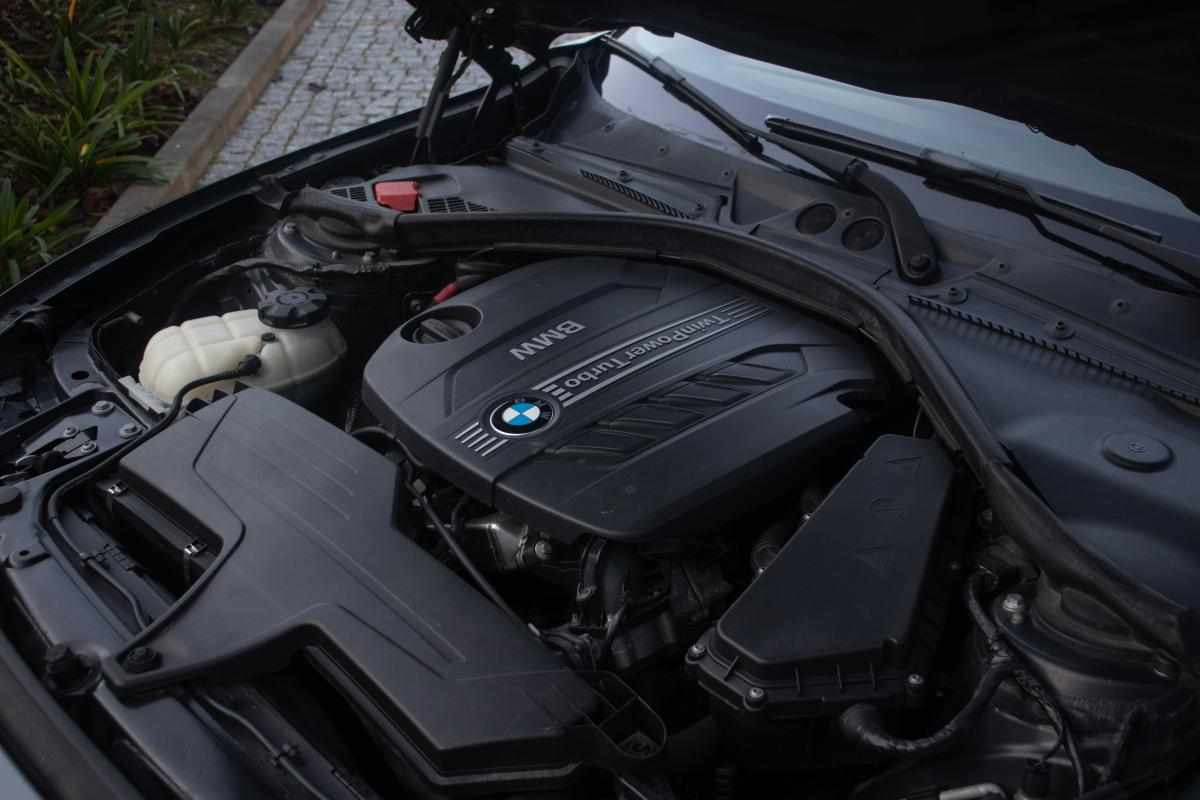 bmw-serie-1-116d-2012-diesel-1995cc