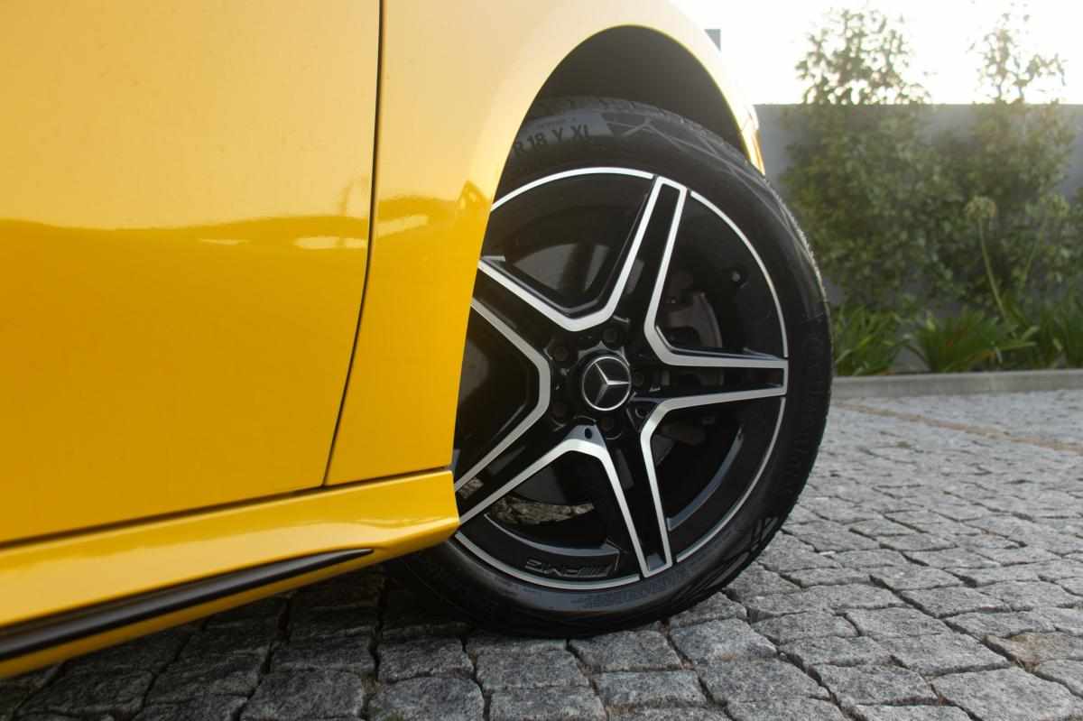 mercedes-benz-classe-a-a-250-e-2021-gasolina-1332cc