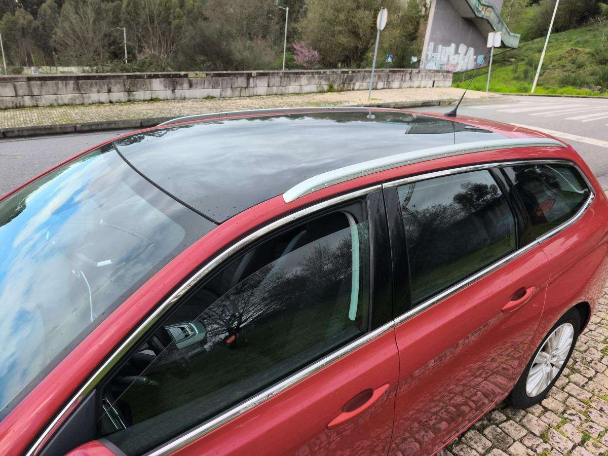 peugeot-308-sw-2018-gasolina-1199cc