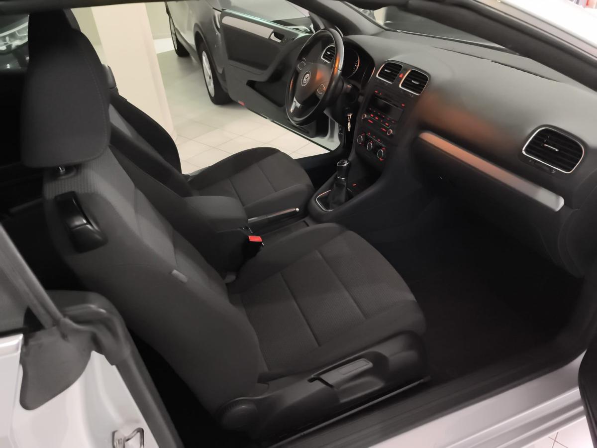volkswagen-golf-cabriolet-2012-diesel-1598cc