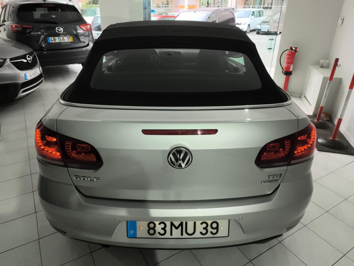 volkswagen-golf-cabriolet-2012-diesel-1598cc