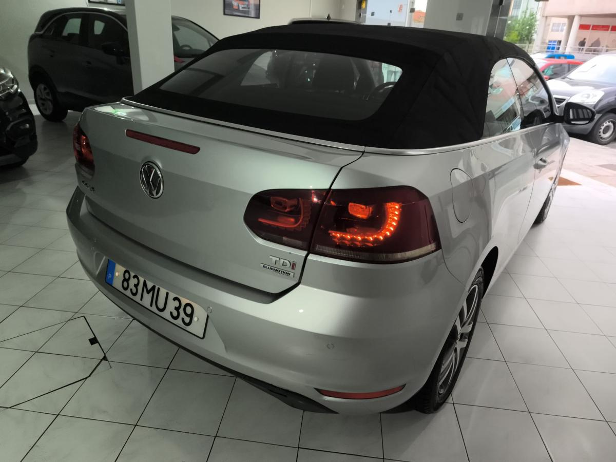 volkswagen-golf-cabriolet-2012-diesel-1598cc