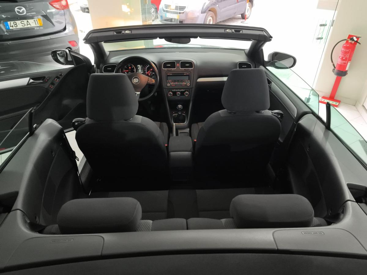 volkswagen-golf-cabriolet-2012-diesel-1598cc
