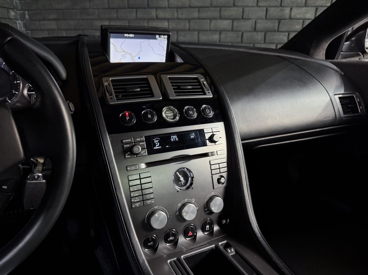 aston-martin-db9-2006-gasolina-5935cc