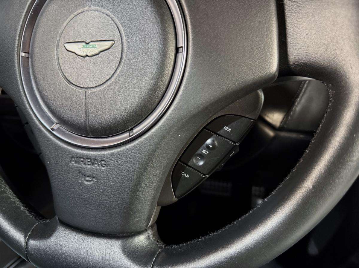 aston-martin-db9-2006-gasolina-5935cc