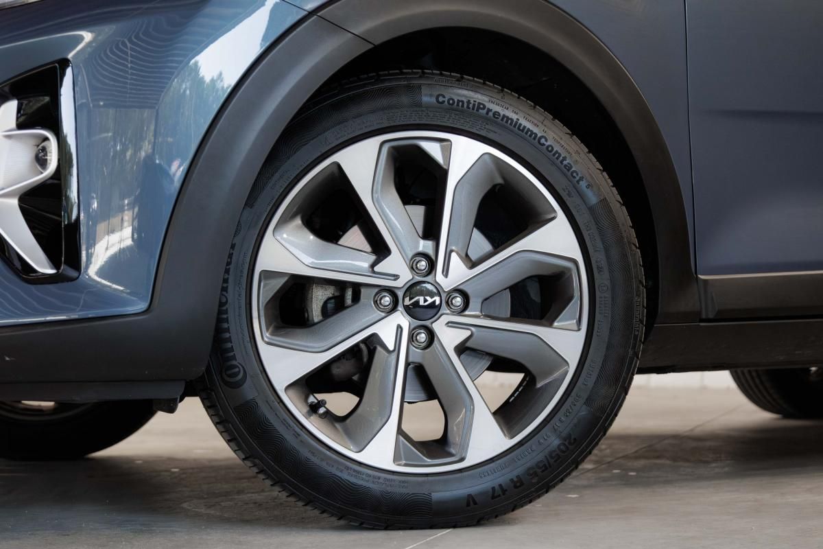 kia-stonic-2025-gasolina-998cc