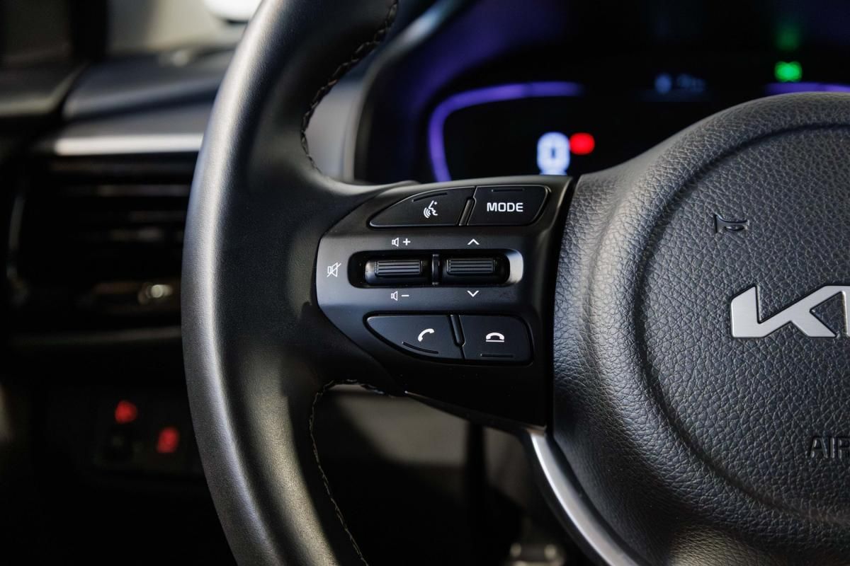 kia-stonic-2025-gasolina-998cc