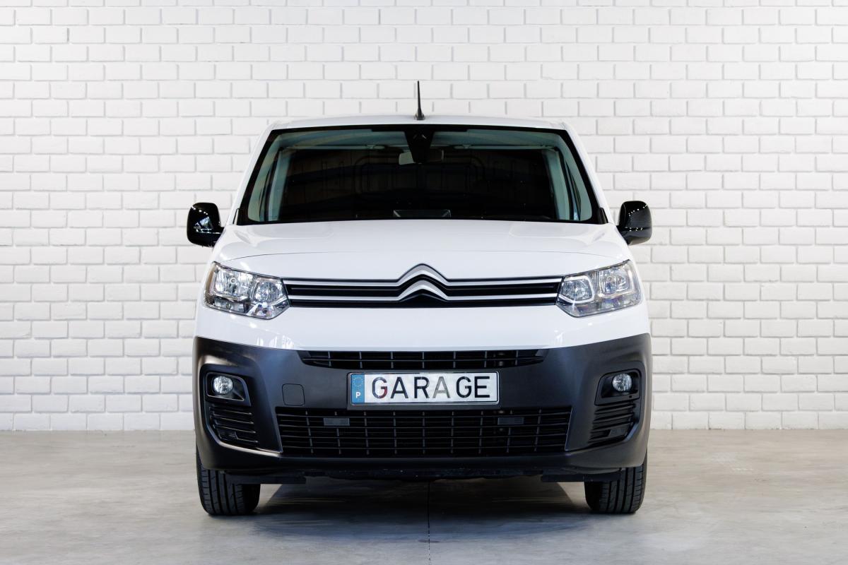 citroen-berlingo-2023-diesel-1499cc