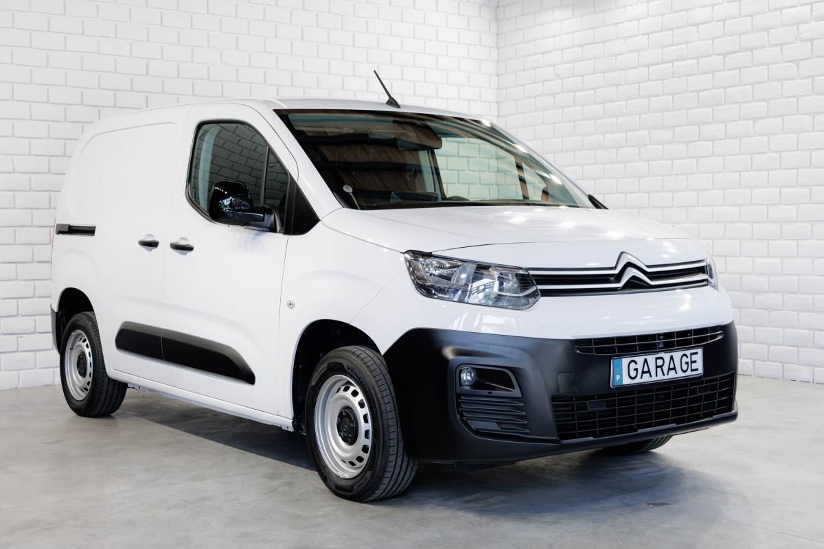 citroen-berlingo-2023-diesel-1499cc