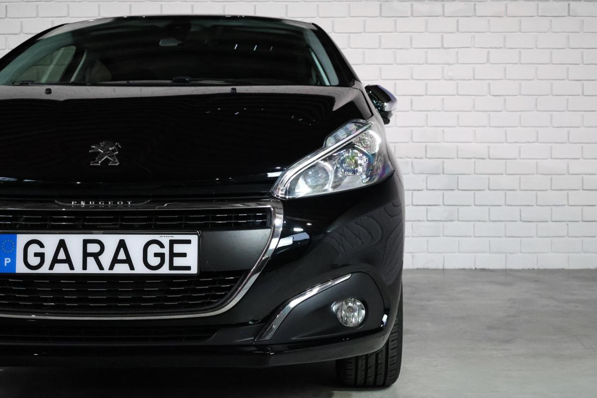 peugeot-208-2018-gasolina-1199cc