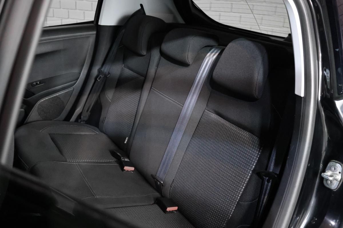 peugeot-208-2018-gasolina-1199cc