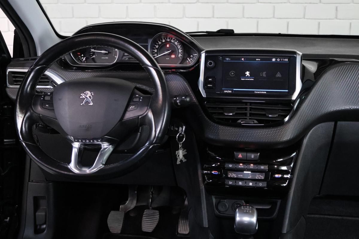 peugeot-208-2018-gasolina-1199cc