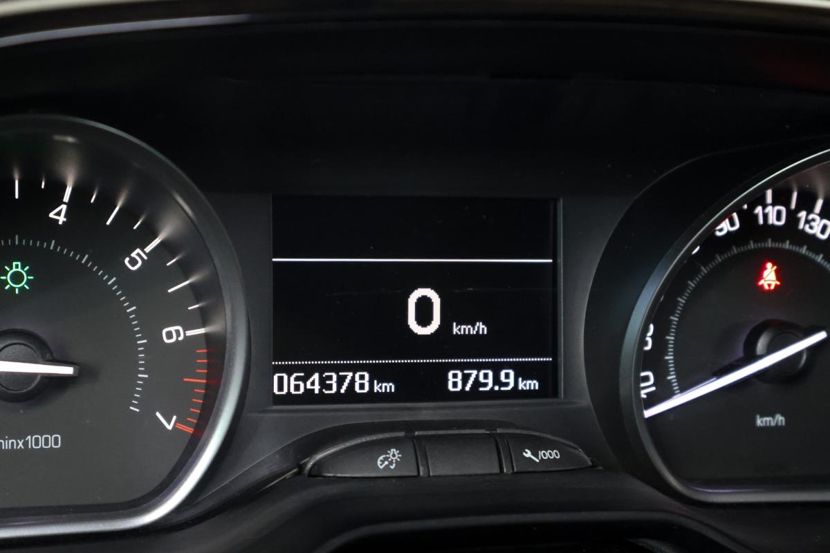 peugeot-208-2018-gasolina-1199cc