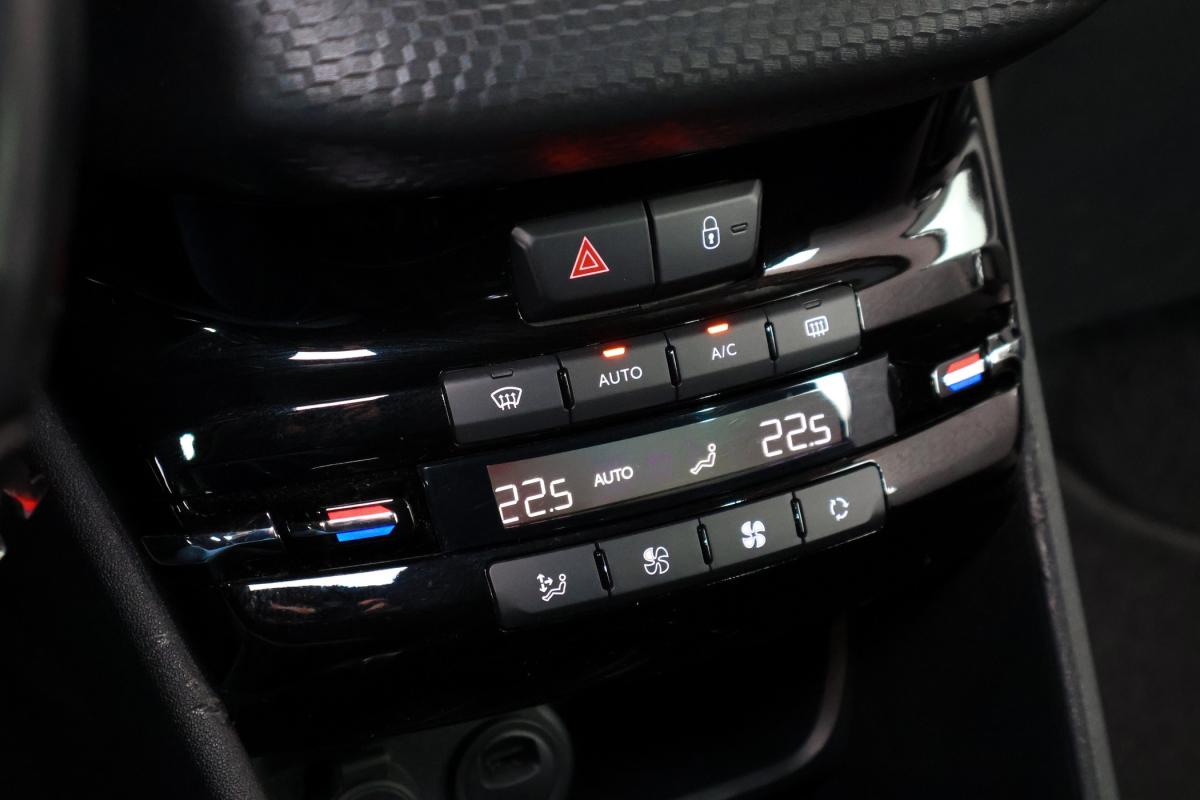 peugeot-208-2018-gasolina-1199cc