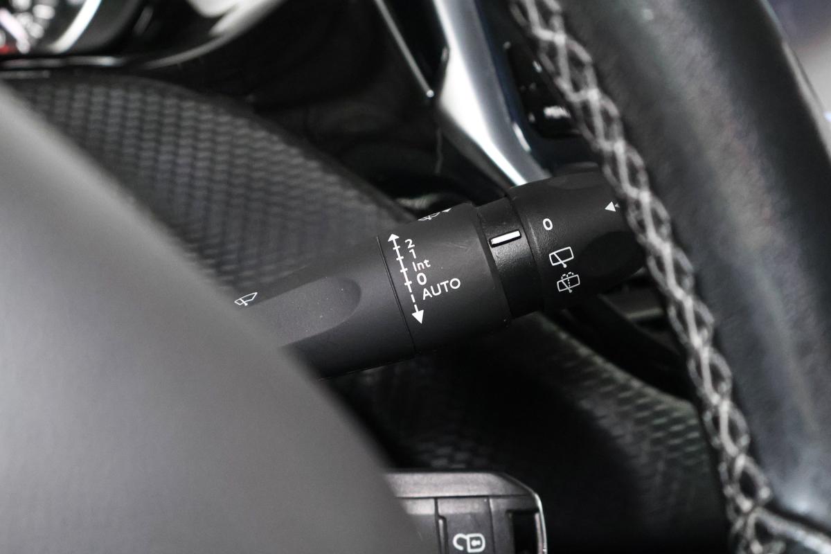 peugeot-208-2018-gasolina-1199cc