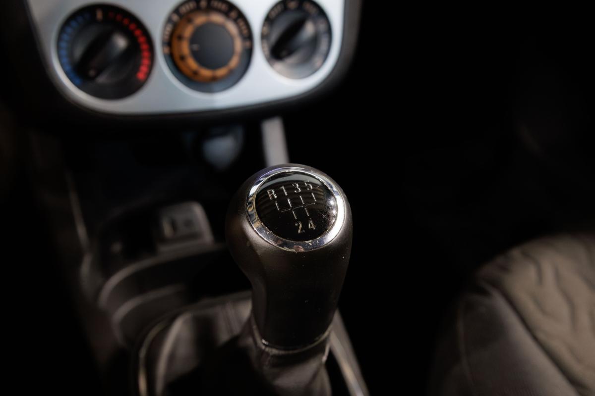 opel-corsa-2013-gasolina-1229cc