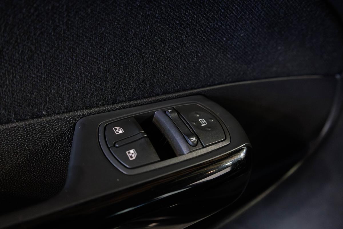opel-corsa-2013-gasolina-1229cc